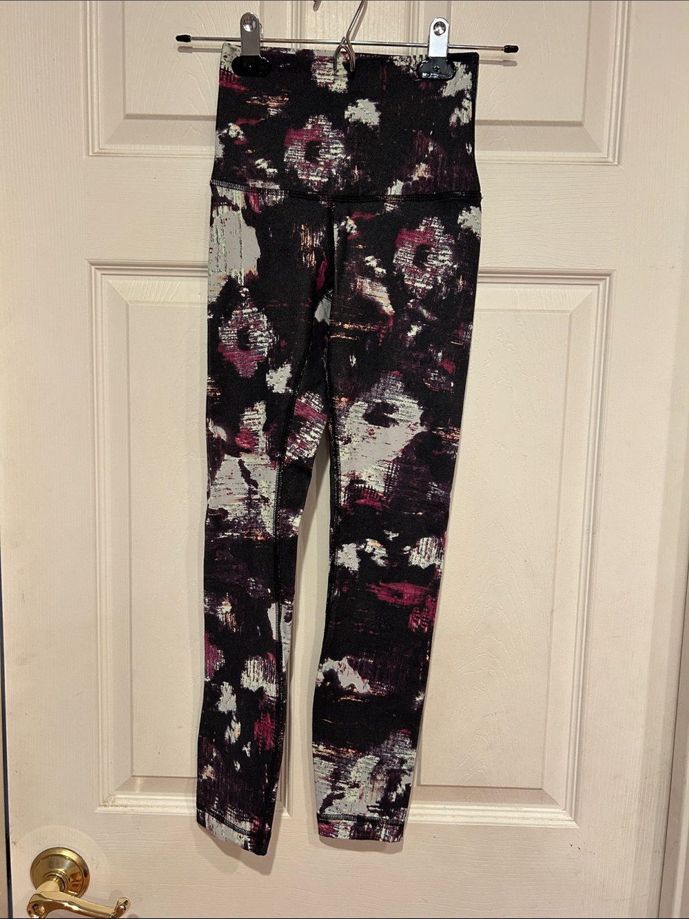 lululemon athletica Black, White & Plum Abstract High-Rise Leggings